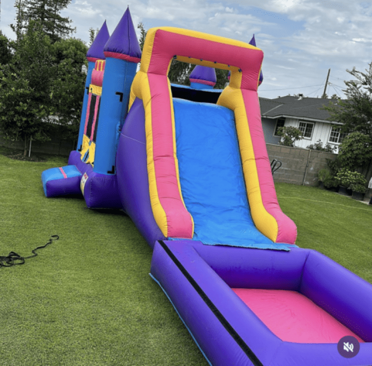 Pink Castle 2 in 1 combo with pool